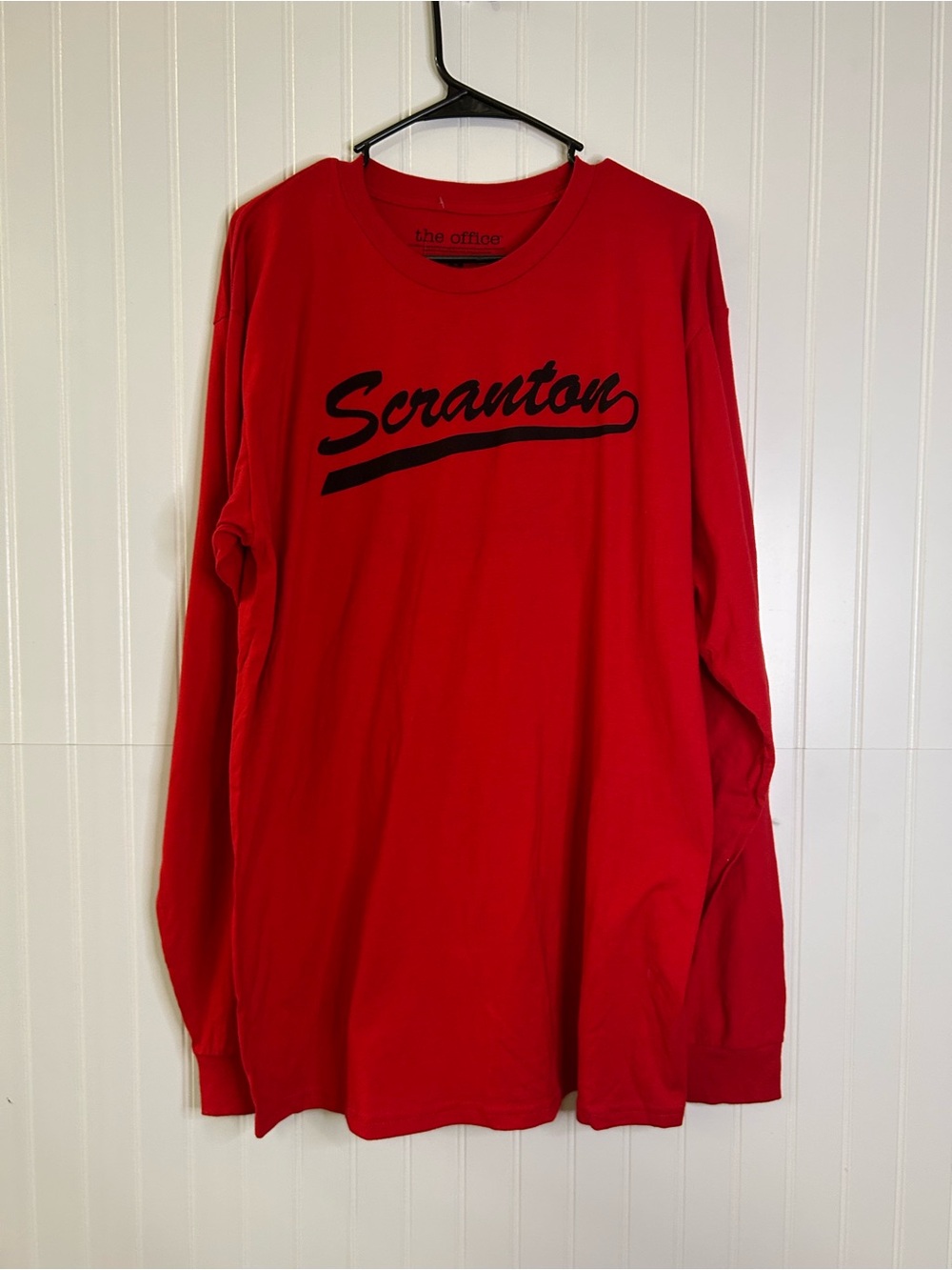 The Office Scranton Red Long-Sleeve Graphic Tee Size Large